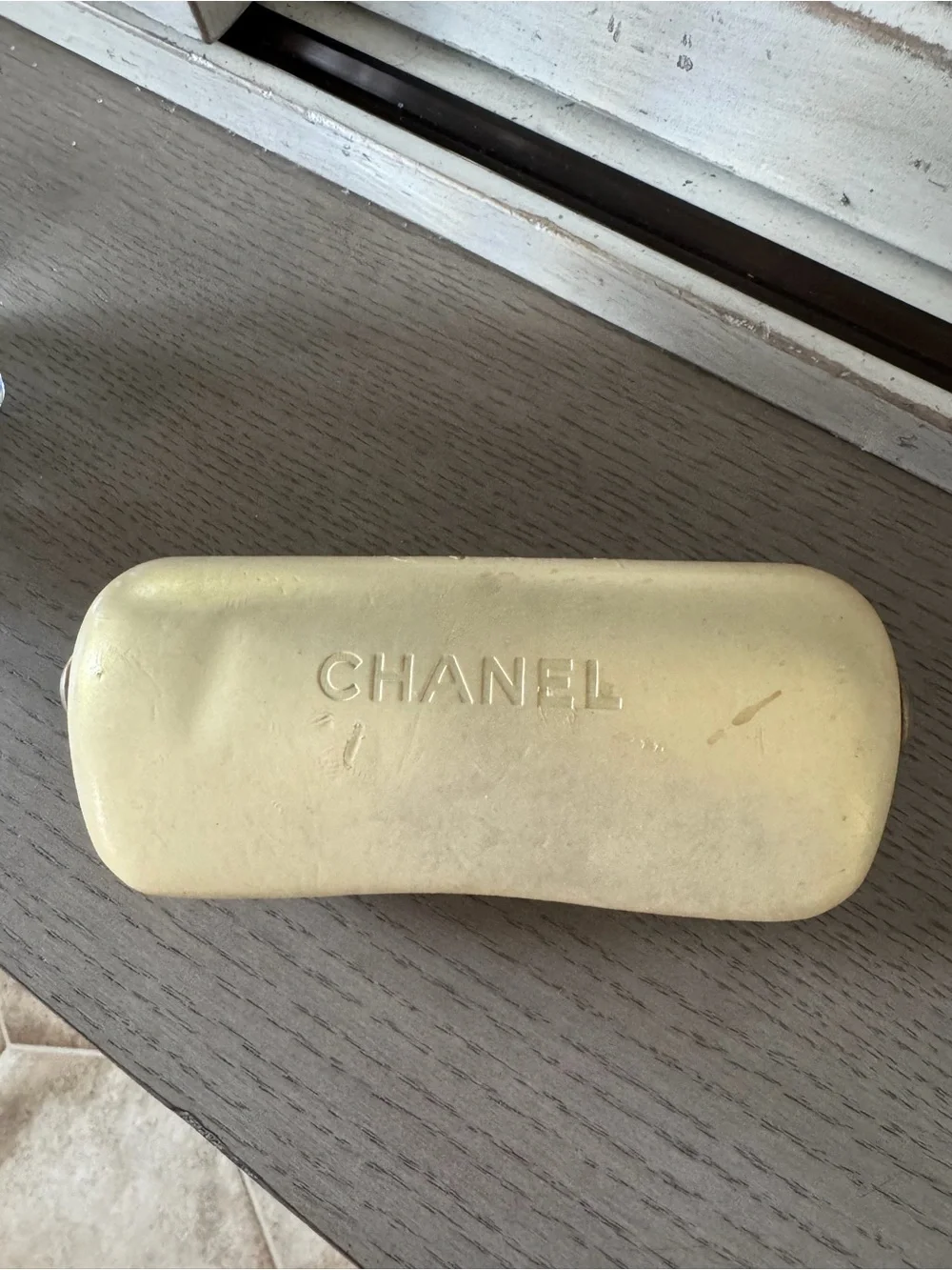 CHANEL vintage rimless